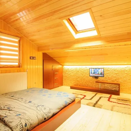 Ilhan Kardesler Hotel *