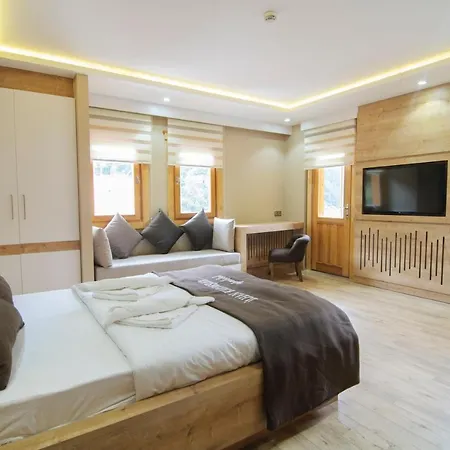 Ilhan Kardesler Hotel *