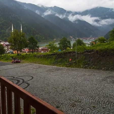 Ilhan Kardesler Hotel Uzungöl