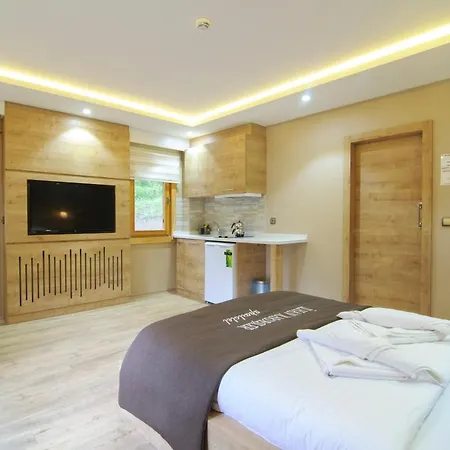 Ilhan Kardesler Hotel *